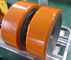 Poliuretana Pada Roda Aluminium